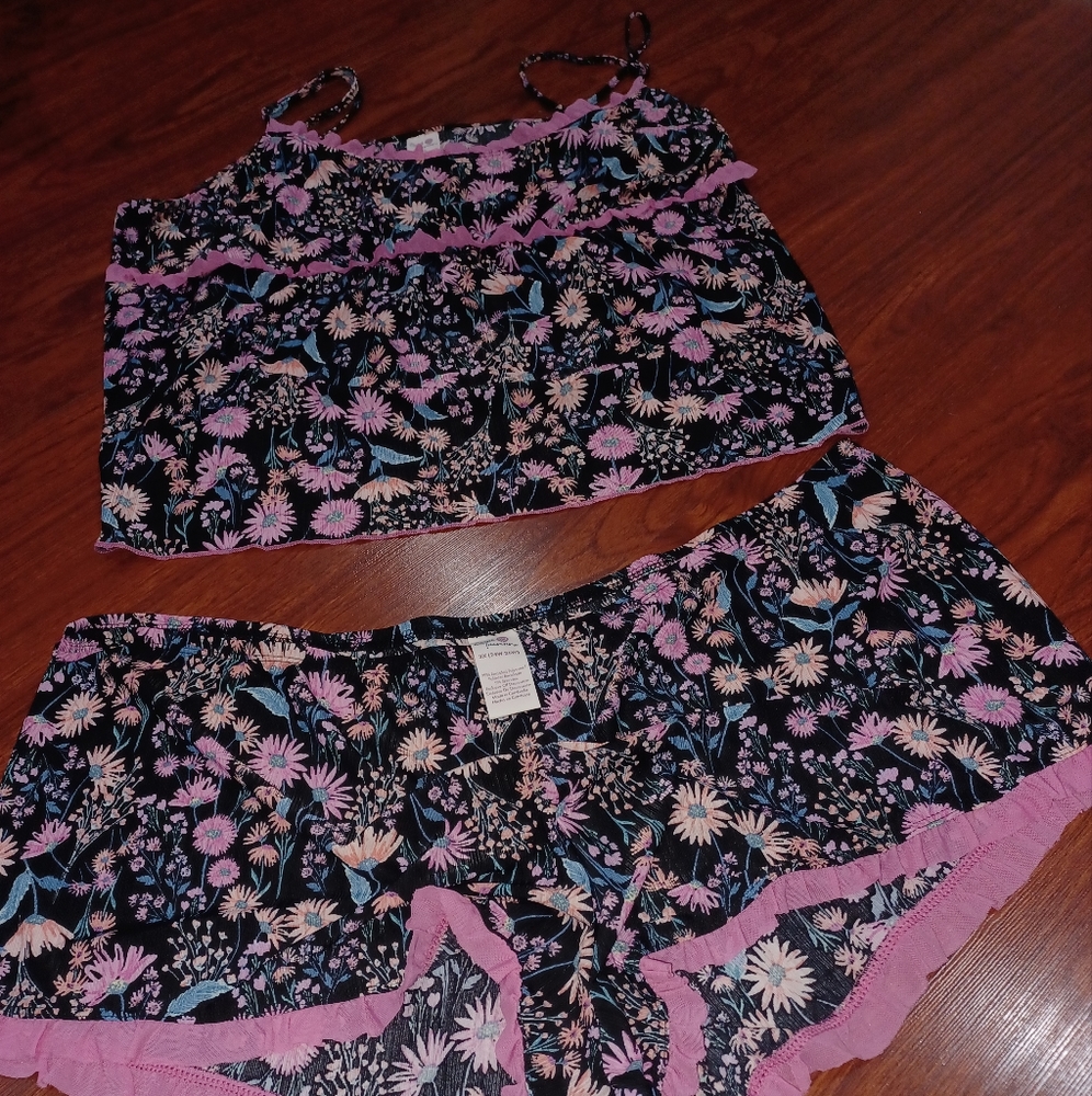 NWOT Cute and sexy night set